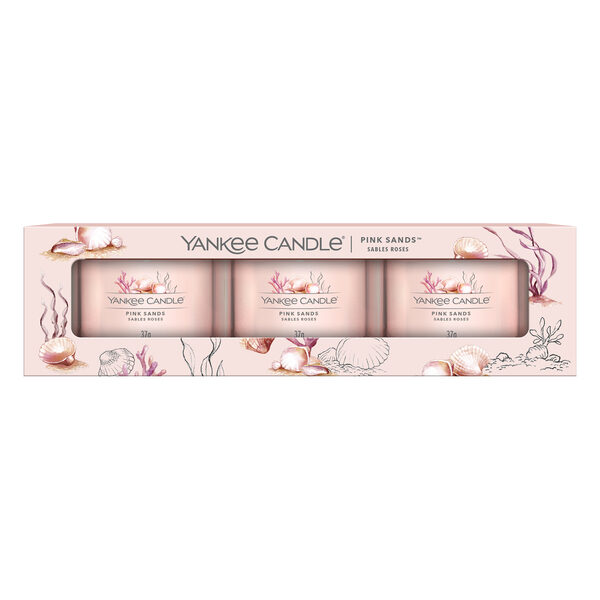 Yankee Candle Pink Sands doftljus set med tre ljus i rosa förpackning.