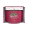 Röd Sparkling Winterberry Yankee Candle i förpackning.